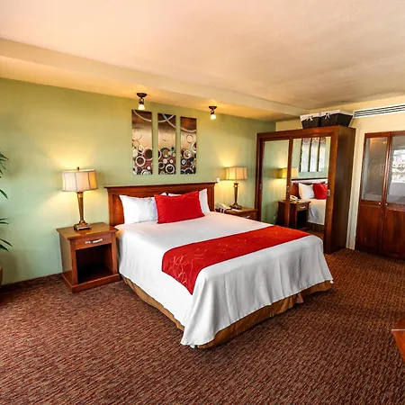 Corona Hotel & Spa-3